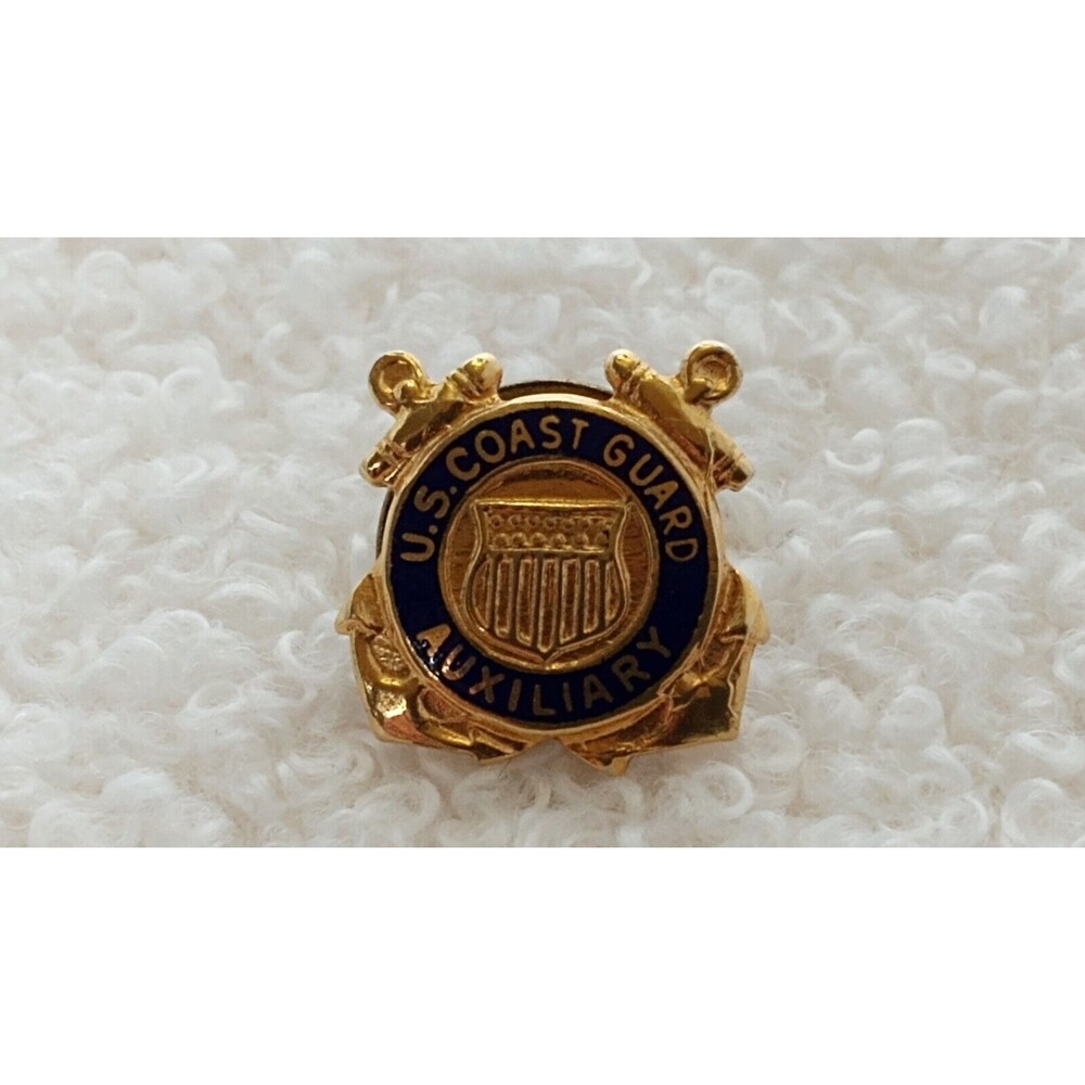 US Coast Guard Auxillary Lapel Stick Pin Goldtone Collectible 3/4 Inch